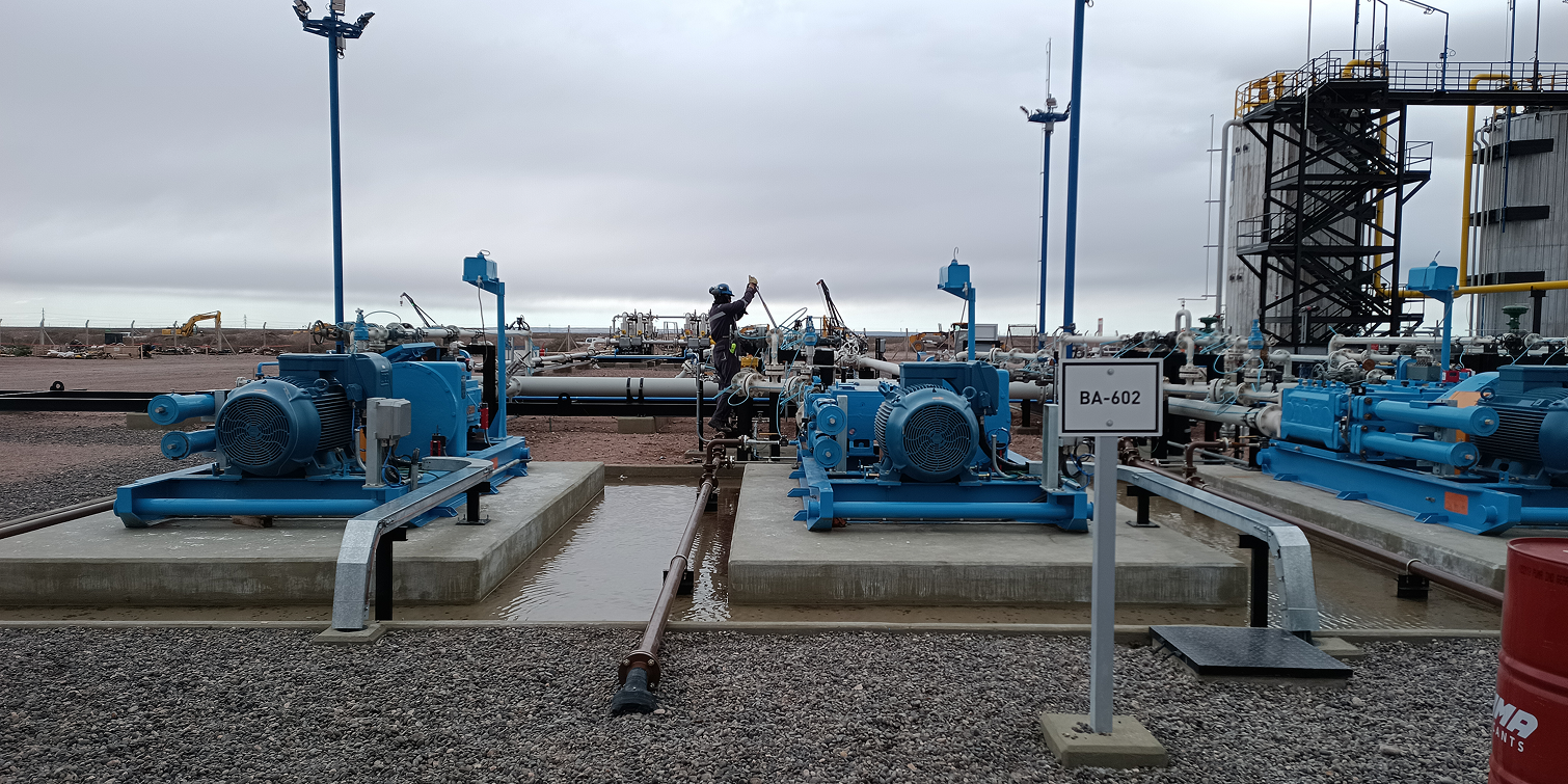 Servicio tercerizado con YPF inyeccion en pozo sumidero